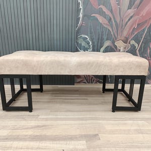 Button tufted bench, End of bed bench, Ottoman bench, Chesterfield bench, Coffee table bench, Piano bench, Purse bench, KM-2 Chester