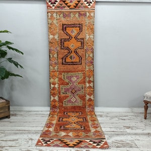 soft turkish rug, herki runner rug, retro rug, entryway rug, vintage rug, authentic rug, tribal rug, stair rug, 2.7 x 10 ft, VT 5403