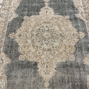 vintage oushak rug, ornate rug, hand knotted rug, organic wool rug, turkish rug, backdoor rug, framed rug, antique rug, 3.5x6.4 ft, VT 5820