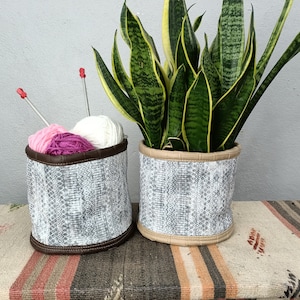 plant pot cover, planter pack, gray basket, plant pot bag, flower pot, shelves planter, desk top planter, plant holder, plant basket, PTB 59