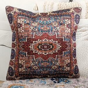 Aesthetic pillows, Decorative pillow, Cozy pillow cover, Throw pillow, Farmhouse pillow, Chic pillow, Beeding pillow, Lumbar pillow, PT 1021