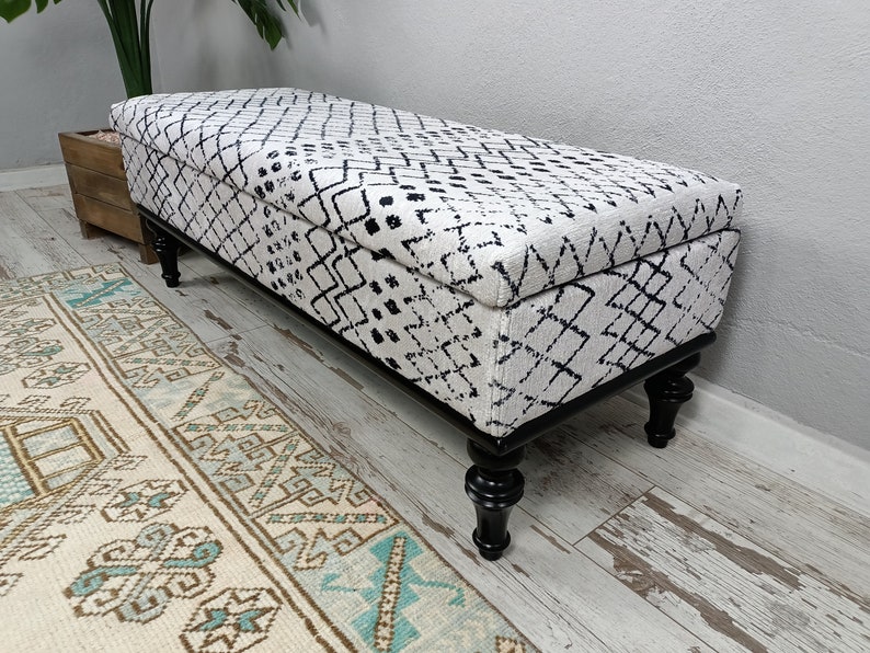 handmade ottoman bench, upholstered bench, bedroom bench, storage ottoman, living room bench, hallway storage, shoe storage, ST- 1013