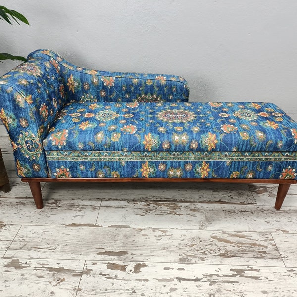 Storage chaise lounge, Blue sofa couch, Sleeping sofa, Upholstered sofa, Bedroom chaise, Reading chair, Vanity bench, Boho sofa, SOFA 57