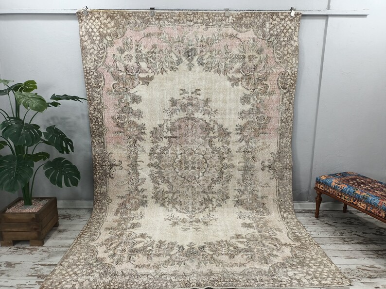 organic wool rug, botanic rug, coastal rug, low pile rug, dining room rug, sustainable rug, vintage turkish rug, 71x10.2 ft,