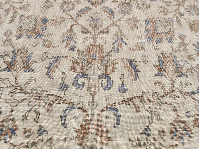 sustainable area rug, earth tone rug, studio rug, oversize turkish rug, living room rug, framed rug, floral vintage rug, 8.2x11.7 ft, VT5879