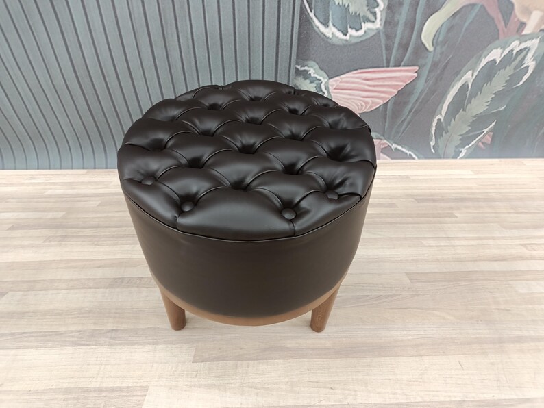 Pouf ottoman, Chesterfield stool, Leather stool, Barrel stool, Pub stool, Foot rest stool, Upholstered bench, Cocktail stool, FS KM-25
