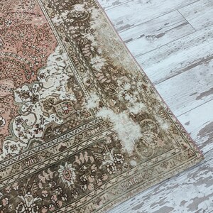 Handmade rug, Turkish rug, Oushak rug, Area rug, Living room rug, Pink rug, Faded rug, Floral rug, Boho decor rug, 6.4x9.2 ft, VT 1438 image 9