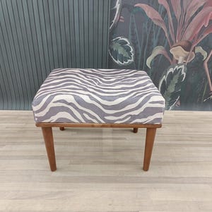 Hallway shoe bench, Zebra ottoman bench, Wood work bench, Cool saloon seat, Artistic furniture, Make up chair, Unique piano stool, BENCH ZEO