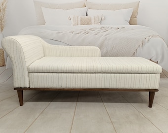 Divano imbottito, Divano chaise longue, Poltrona da lettura, Divano moderno, Divano in legno, Divano capitonné, Divano classico, Chaise longue contenitore, Divano da camera da letto
