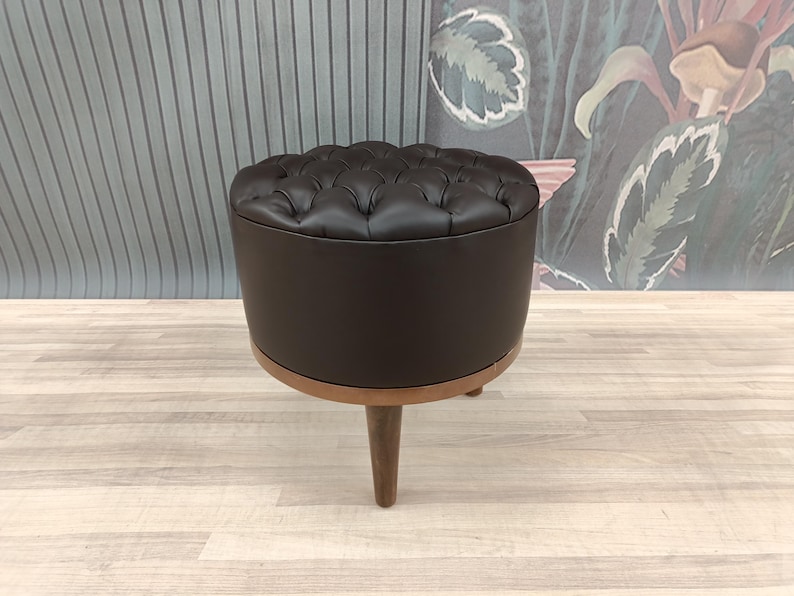 Pouf ottoman, Chesterfield stool, Leather stool, Barrel stool, Pub stool, Foot rest stool, Upholstered bench, Cocktail stool, FS KM-25