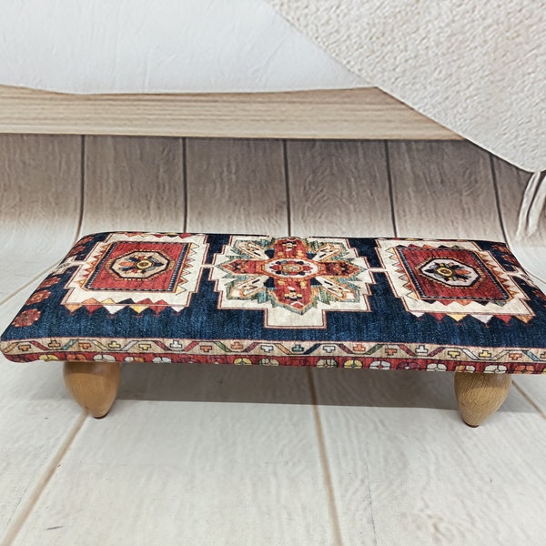 Footstool bench, Ottoman for rocking chairs, Bench with cushion, Comfy stool, Stylish stool, Small stool, Desk stool, Walking stool, 261
