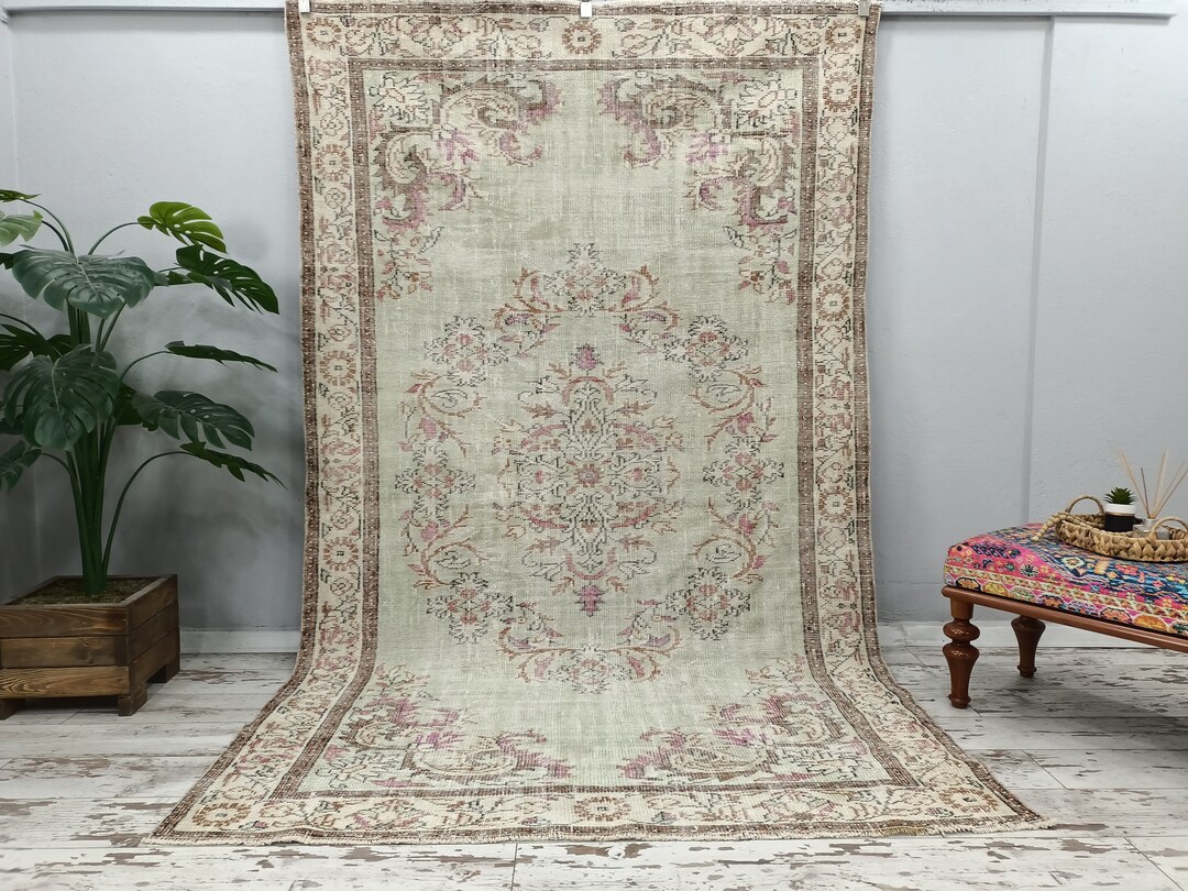 Turkish Rug, Vintage Rug, Large Rug, Floral Rug, Muted Green Rug