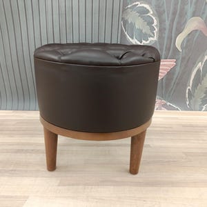 Pouf ottoman, Chesterfield stool, Leather stool, Barrel stool, Pub stool, Foot rest stool, Upholstered bench, Cocktail stool, FS KM-25