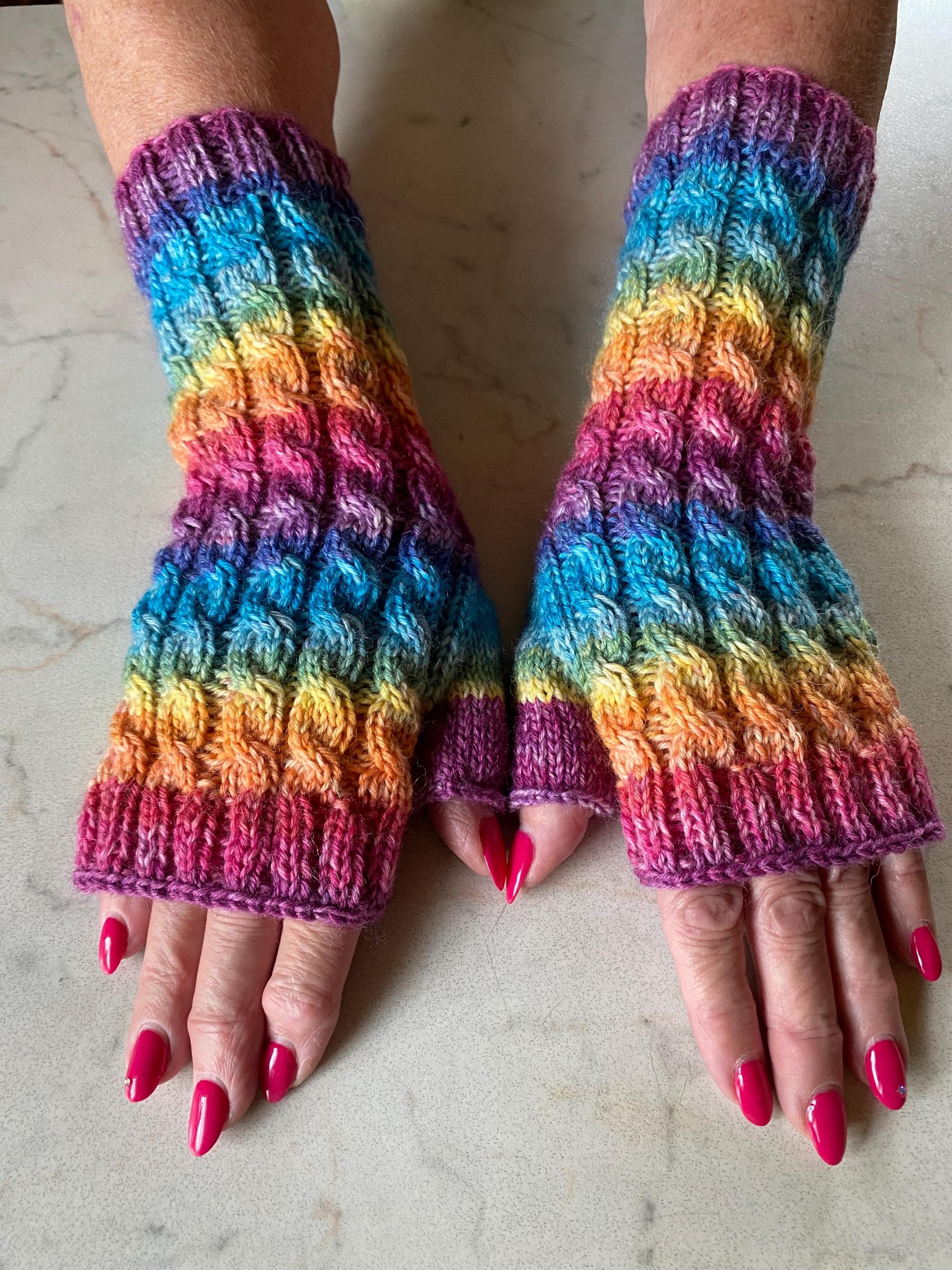 4 Paar Fingerlose Handschuhe Mit Regenbogenstreifen - Lange Armstulpen Zum Tanzen
