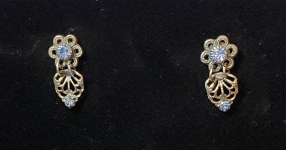 Kenny Earrings in Blue Kenny Earrings in Blue