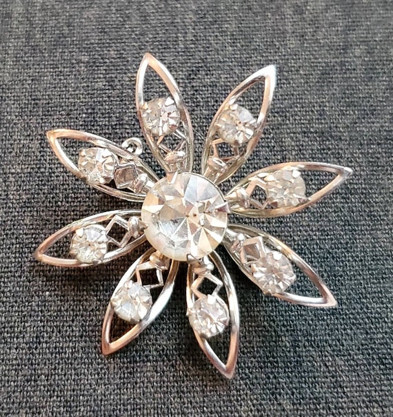 Stunning Vintage 1950s Rhinestone Brooch Set Glit… - image 2