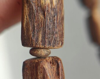 KYARA/ 100% Sinking Agarwood bracelet/ Legendary masterpiece- Phuoc Son Agarwood-The highest quality type/ Collection-One only/ Gifts-02