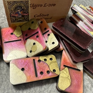 Tournament Thins Dominoes &quot;Colorshift 1&quot;