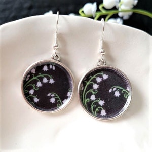 Round Lily of the valley earrings with silver coloured frame