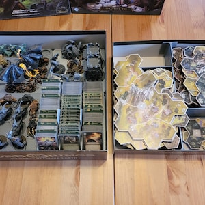 Organizer compatible with Journeys in Middle Earth Board Game