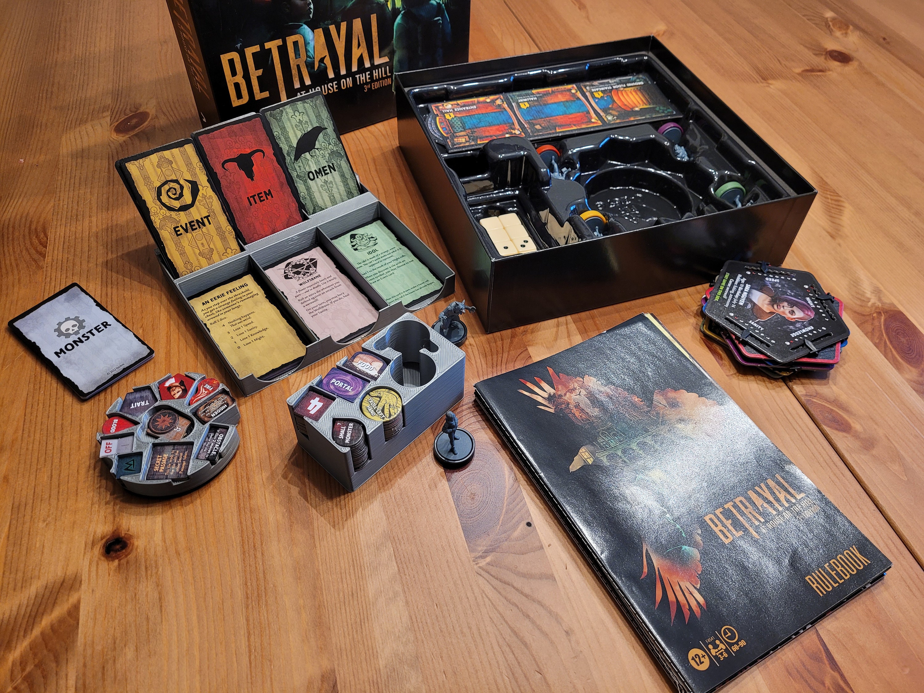Betrayal at House on the Hill 3rd Edition Organizer – Token and