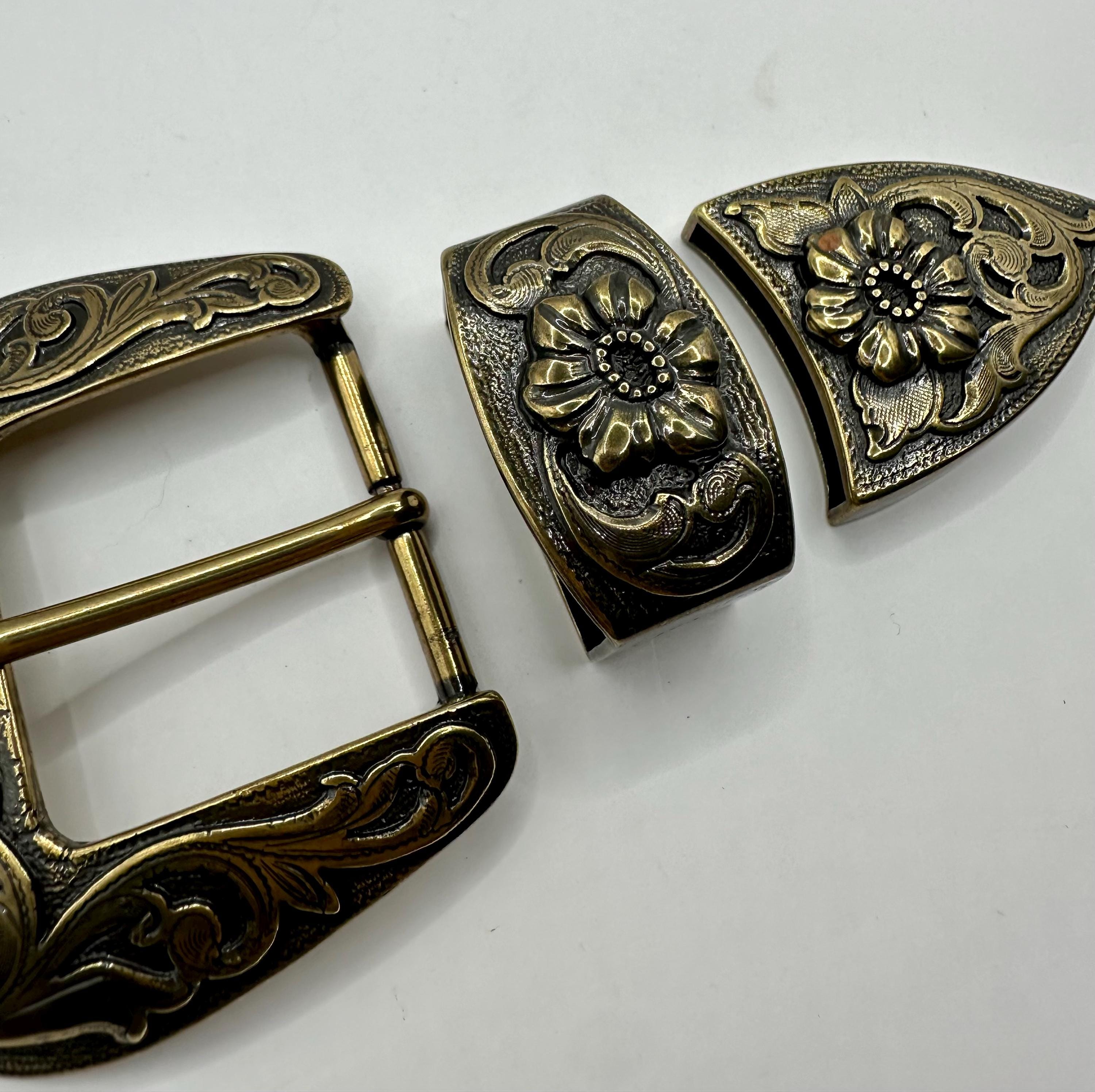 3 Piece Western Belt Buckle Set, Sculpted Flower and Vine  display picture 1