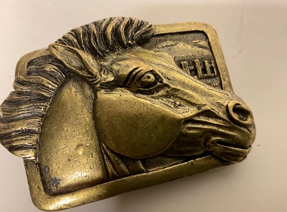 Rare,solid, Vintage Horse-head Belt Buckle.antique Brass  display picture 1