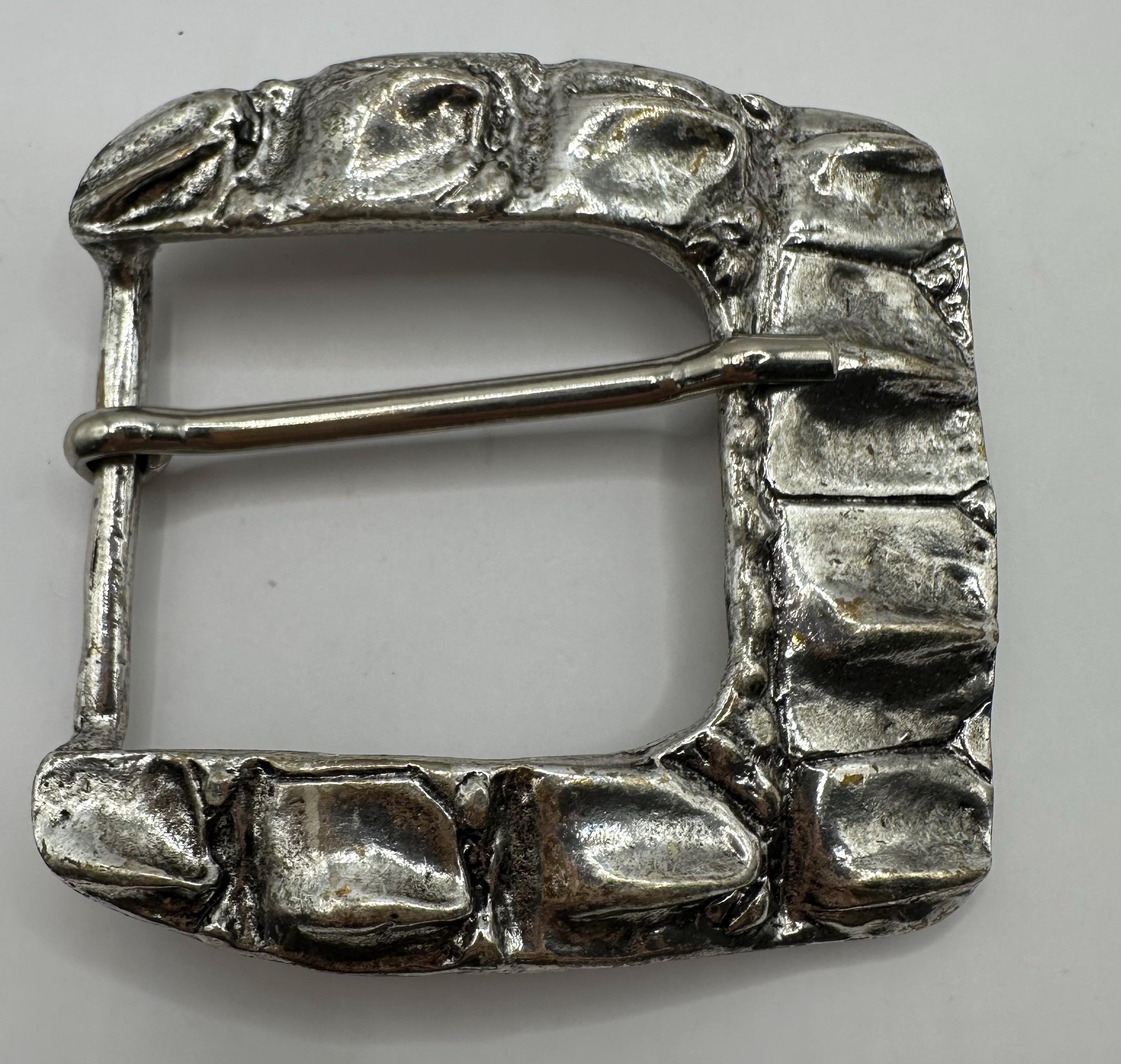 Buy Vintage Grunge Distressed Crocodile Texture End Bar Belt