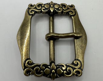Unique Shaped Small Belt Buckle Interchangeable, Centre Bar, Flower and Vine Pattern, Floral, Vintage, Rare, Feminine, Antique Brass