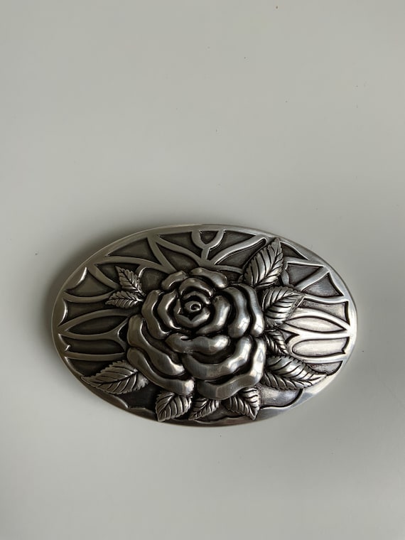 Intricately Designed Silver Belt Buckle Belt Buckle Western Silver Heavy With Intricate Design L4” X  main image 3