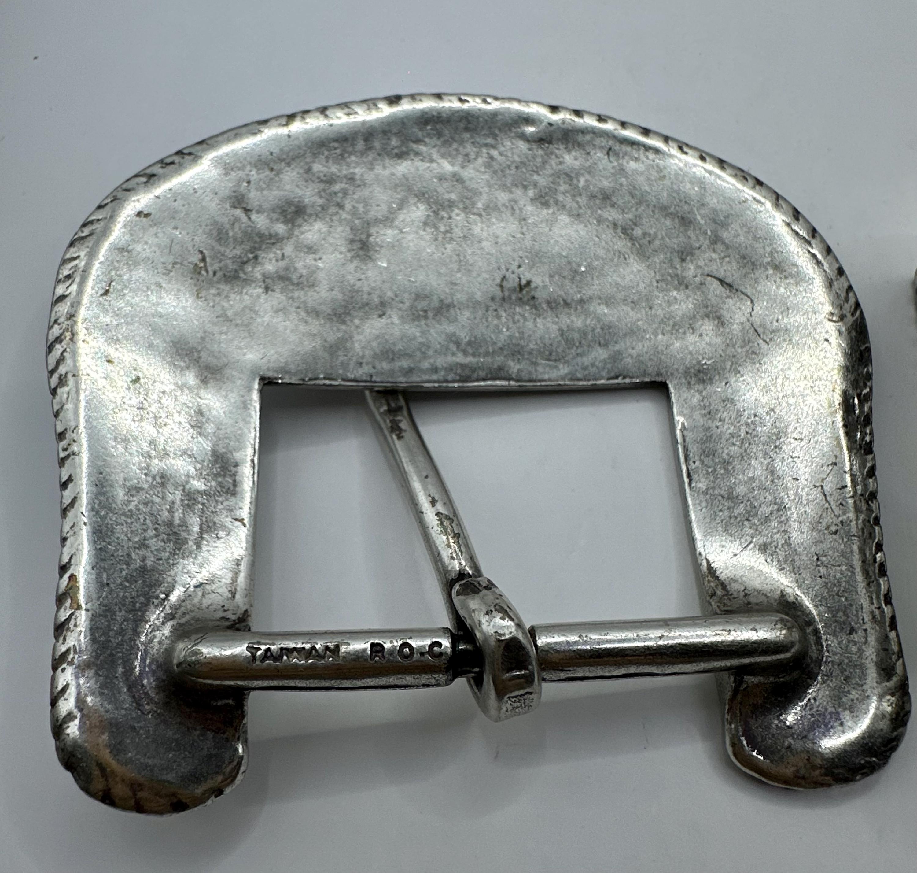 Vintage 3 Piece Western Belt Buckle Set - Floral Engraved  display picture 3