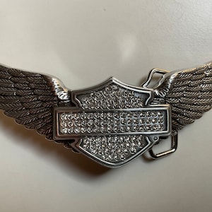 Harley-Davidson women's crystal rhinestone Bar&Shield with wings belt buckle.