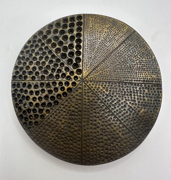 Large Circle Abstract Pattern Dots Belt Buckle, I… - image 7