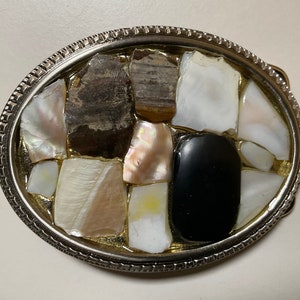 Unique Hand Inlaid Mother Of Pearl Mosaic Classic Oval Belt Buckle Nickel Plated