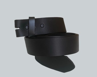 1.5”(38mm) wide black leather belt strap  w/snaps for buckle interchangeability.