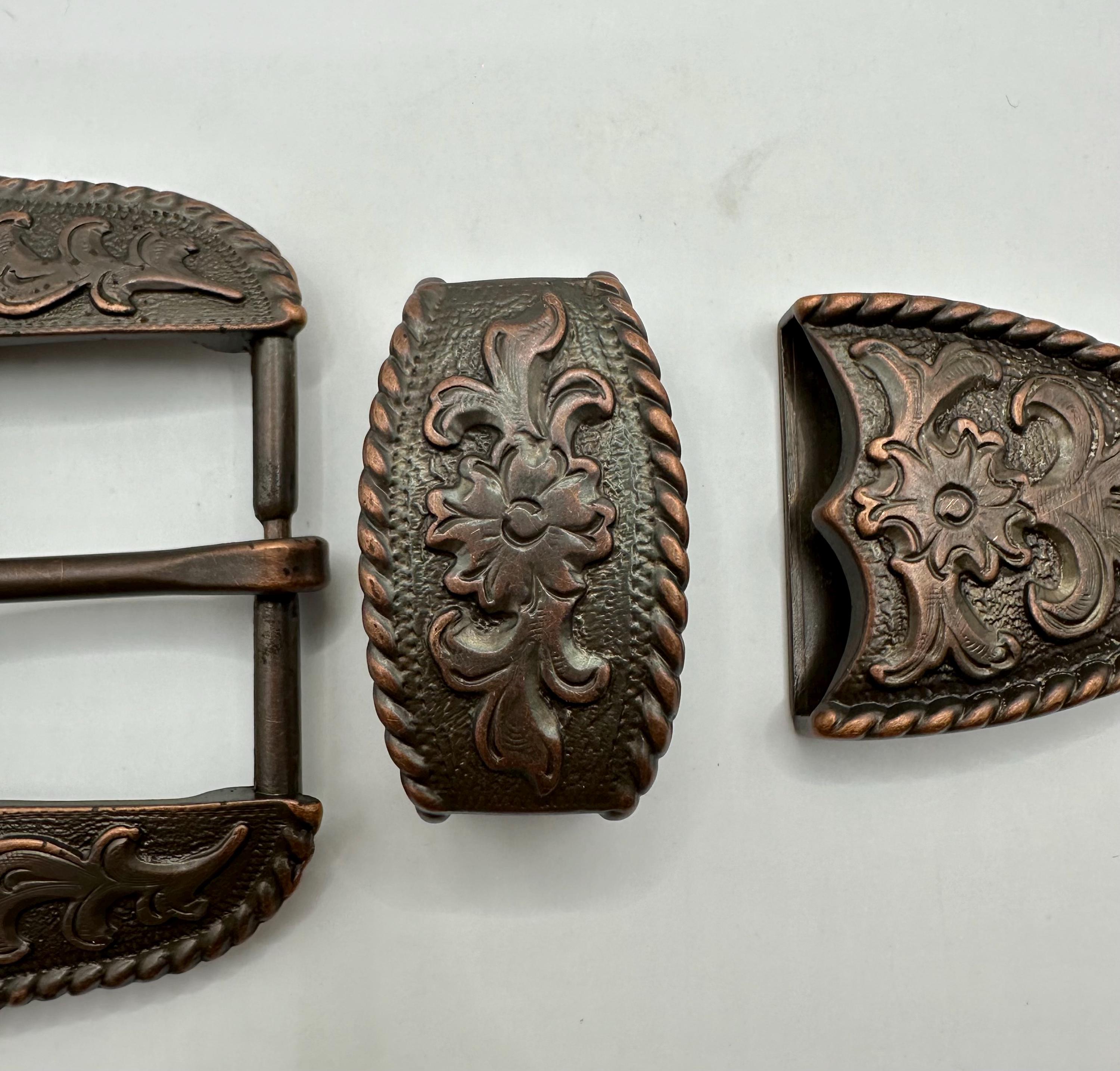 Set di tre fibbie per cintura western vintage, con