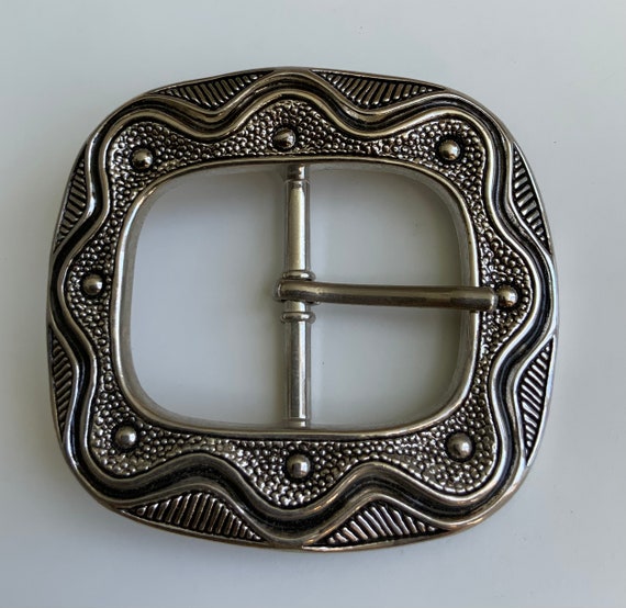 Vintage Rounded Rectangular Abstract Wavy Pattern… - image 1