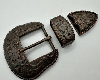 Western Antique Floral Engraved Rope Edge Belt Buckle Set – Fits 1.5 Inch Belt