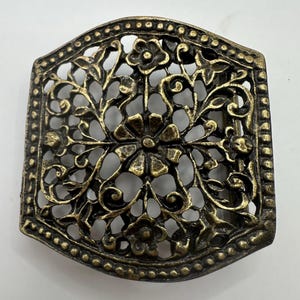 Small Vintage Interchangeable Belt Buckle, Unique, Floral, Lace, Rare, Cutout, Patterned, Gifts for her, Boho, Hippie, Antique Brass