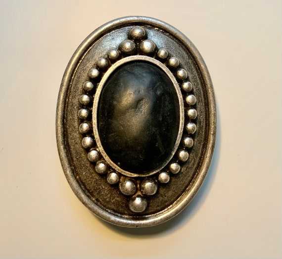 Beautiful Vertical Oval Vintage Belt Buckle With Large Matte 