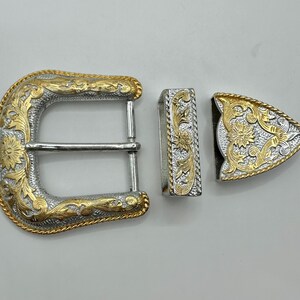 thumbnail image 2 of Western Antique Floral Engraved Belt Buckle – Rhinestone, Fits 1.5” Wide Belts, Hook-Back Design 2 of 13