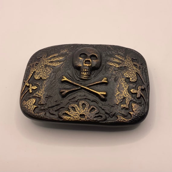 Rectangular Trophy Style Abstract Skull and Cross… - image 4