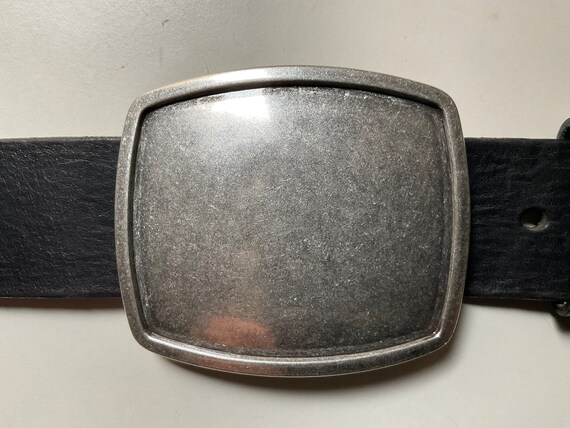 Classic Simple Minimalistic Rounded Rectangle Bel… - image 9