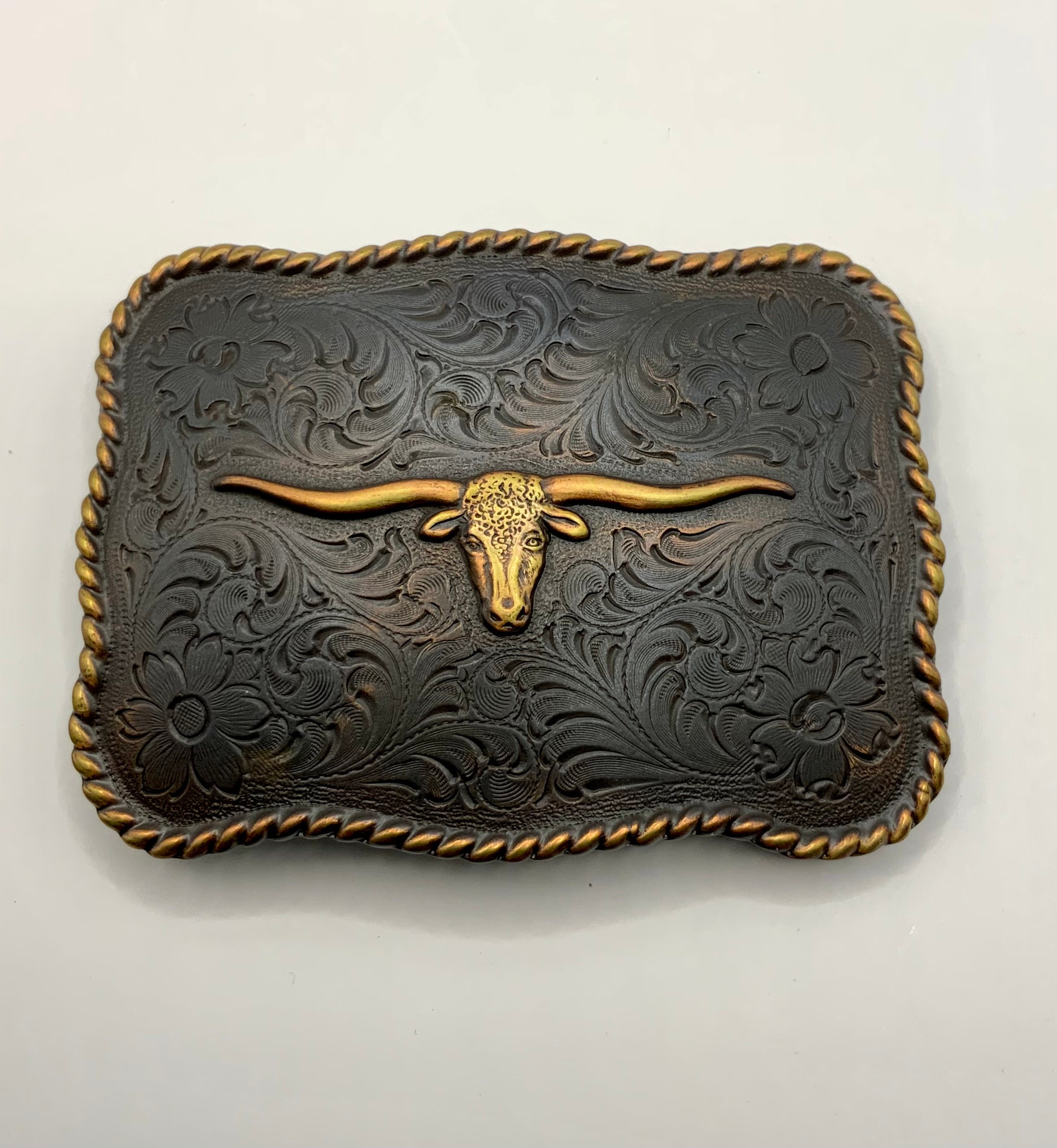 thumbnail image 2 of Gold Large Animal Western Belt Buckle For Men 2 of 11