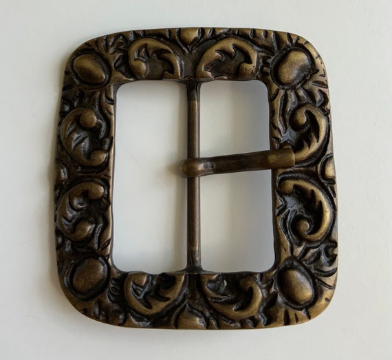 Antique Revival Clothing Buckle Brass Ornate s-l400.jpg main image 2