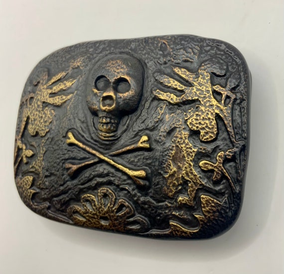 Rectangular Trophy Style Abstract Skull and Cross… - image 5