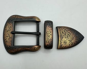 Floral Engraved Belt Buckle Set: Antique Silver and Gold  display picture 2