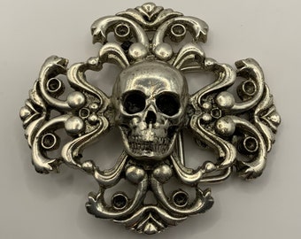 Einzigartige ungewöhnliche Schädel Pirat Goth Stil austauschbare Gürtelschnalle Ausschnitt Kreuz Abstrakte Form Nickel Skelett Made in USA schwer