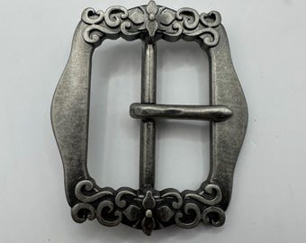 Unique Shaped Small Belt Buckle Interchangeable, Centre Bar, Flower and Vine Pattern, Floral, Vintage, Rare, Feminine, Antique Nickel