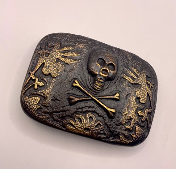 Rectangular Trophy Style Abstract Skull and Cross… - image 3